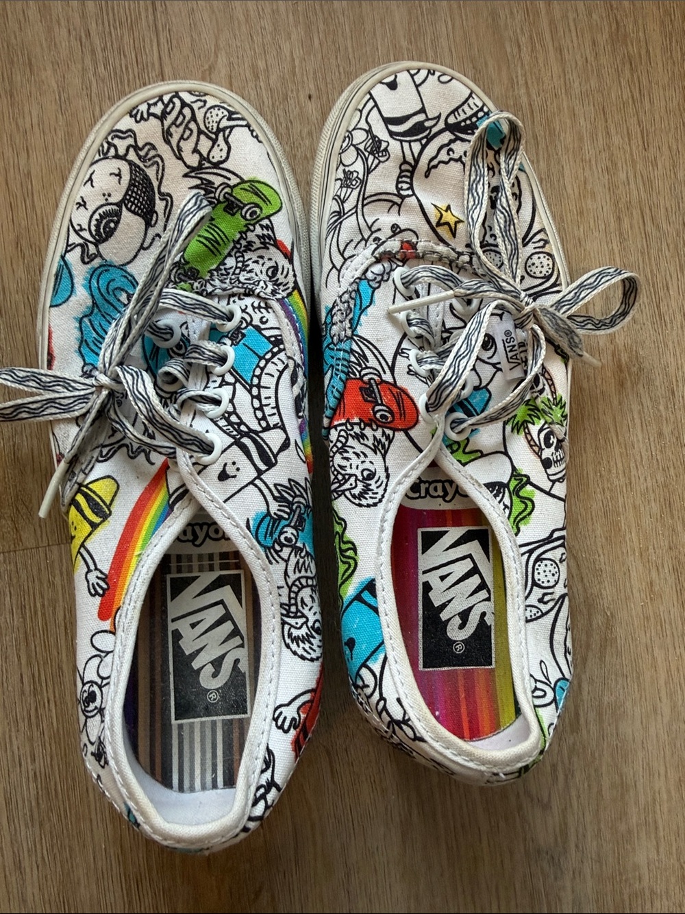 Vans Kids Canvas Rainbow Doodle Sneakers - White Multi